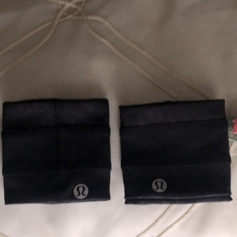 Lululemon Wrist Bands w/Pocket